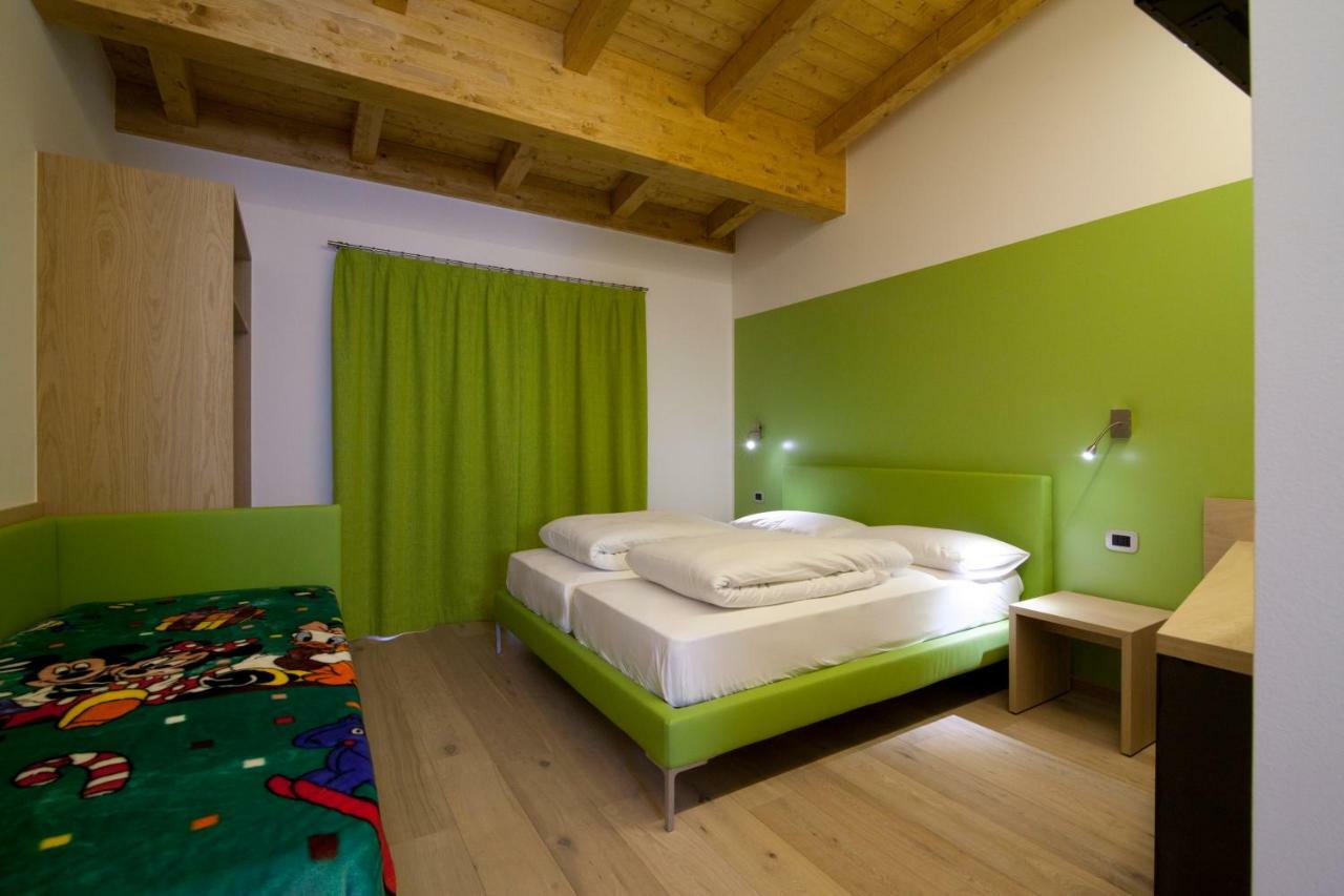 Agritur I Colori Bed & Breakfast Санзено Екстериор снимка