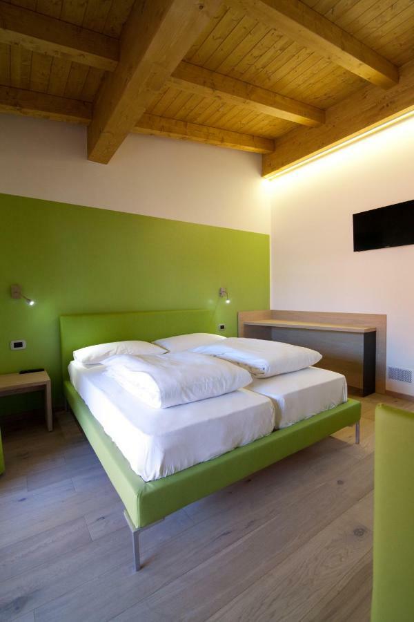 Agritur I Colori Bed & Breakfast Санзено Екстериор снимка