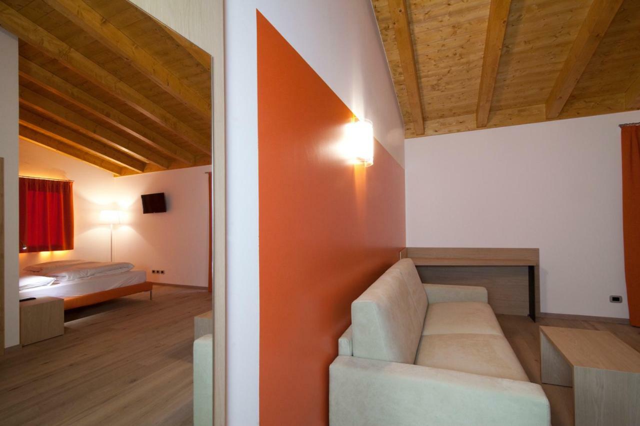 Agritur I Colori Bed & Breakfast Санзено Екстериор снимка