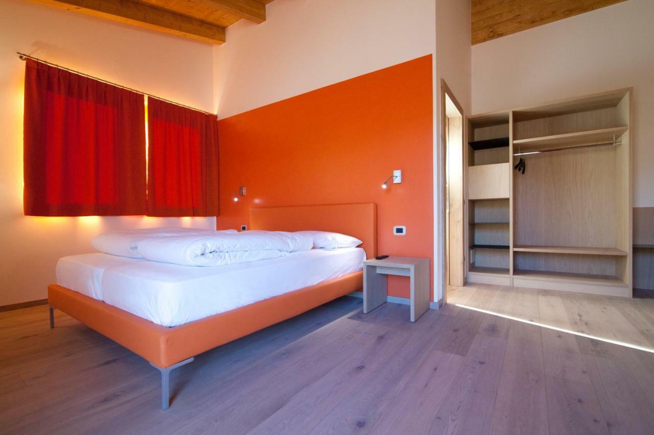 Agritur I Colori Bed & Breakfast Санзено Екстериор снимка